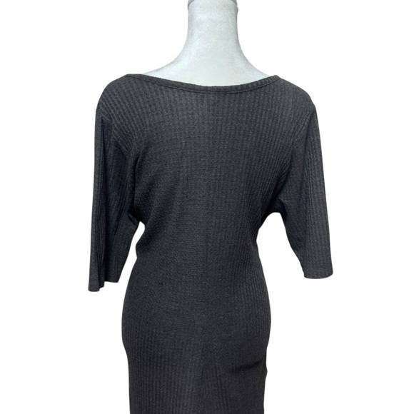 Torrid Favorite Tunic Waffle V-neck Faux Button-front Hilo Tee Thermal Waffle - Picture 5 of 6